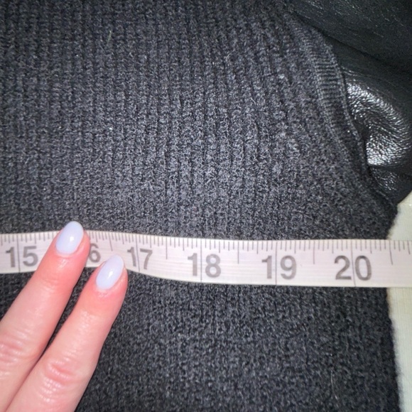 BOSS Finalian wool vegan leather ONE POCKET sweater size large MSRP $348 - Picture 4 of 12